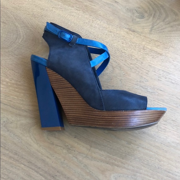 Cole Haan Gray and Blue Platform Heel Sandals - Picture 2 of 4